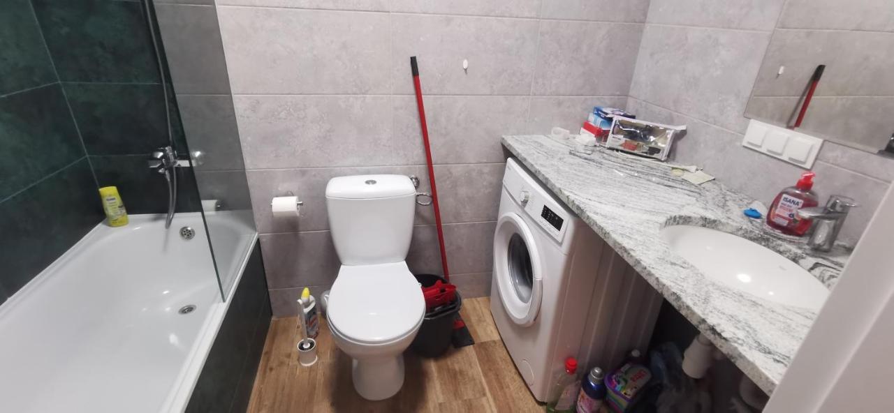 Nowy 1 Z 2 Pokoi W Mieszkaniu W Ursusie Warschau Buitenkant foto